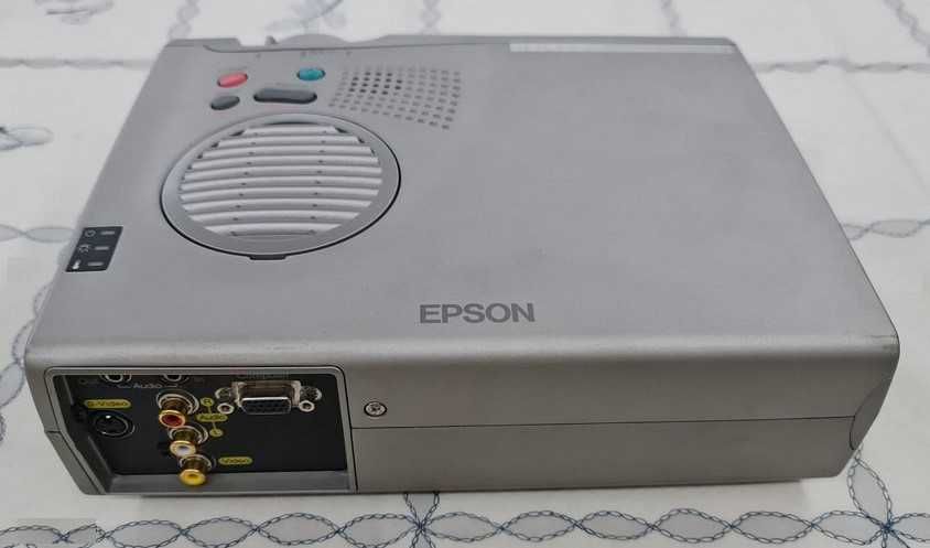 Projector Epson EMP-710