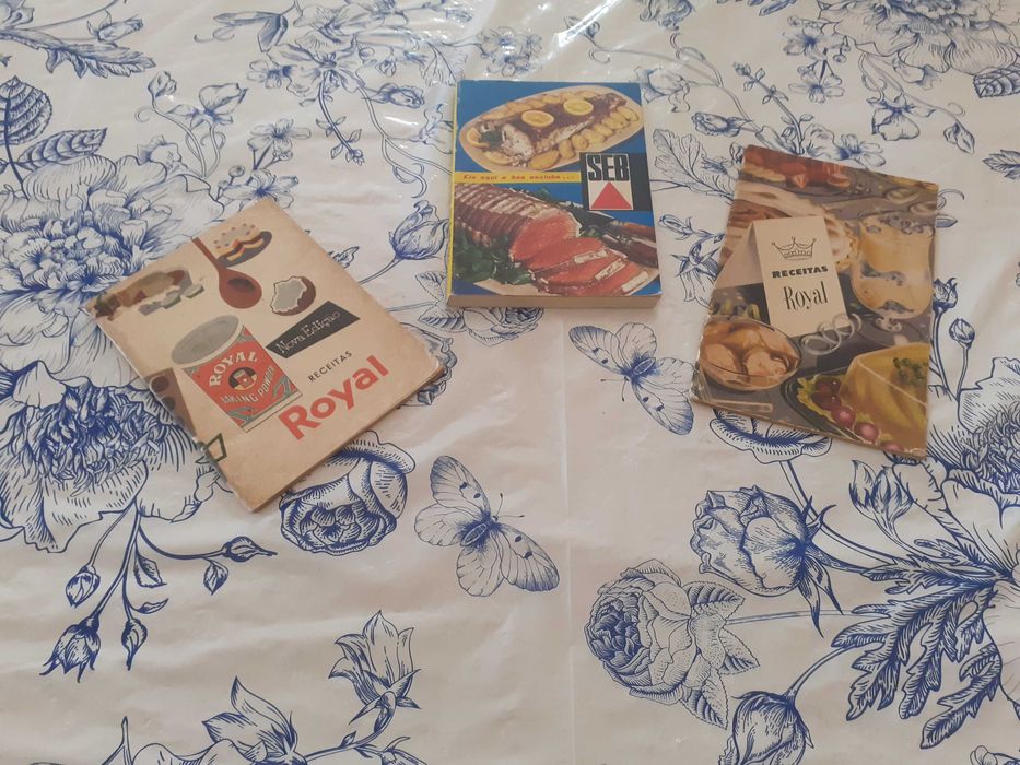 Conjunto de 3 Livros de Cozinha Vintage
