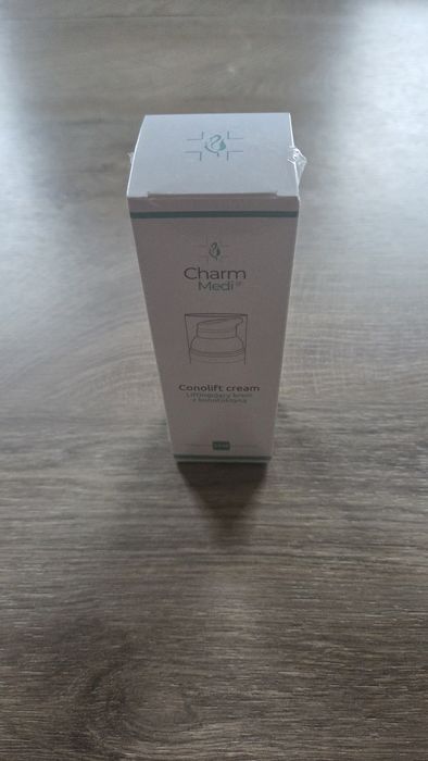 Liftingujący krem do twarzy Charm na dzień i noc 100 ml