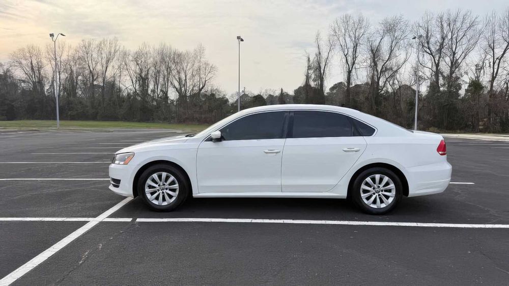 Volkswagen Passat      2014