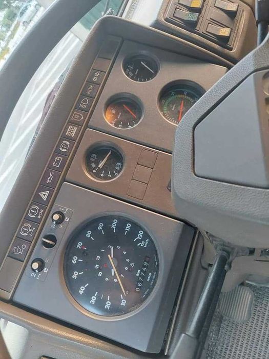 Camião IVECO de  7 toneladas em estado bastante aceitavel, com poucos kilometros.