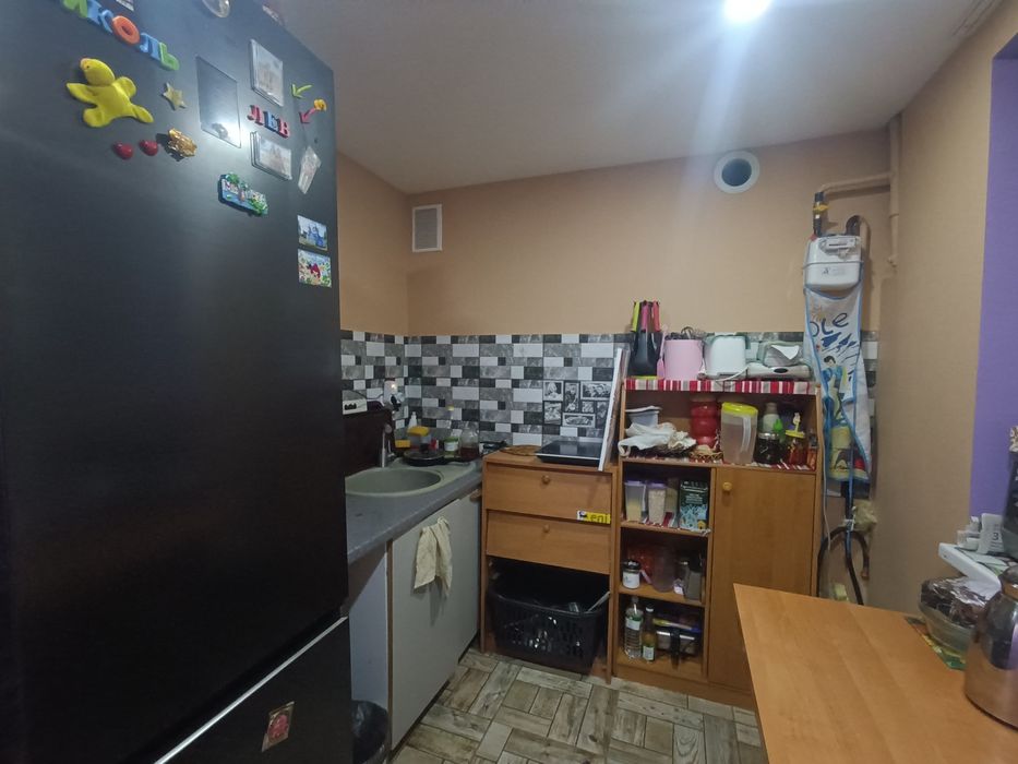 Продам 2к квартиру центр Кирова Поля  Ильича Орлыка Стромцова