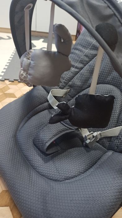 Bujaczek leżaczek Chicco Hoopla, z pałąkiem, regulacja