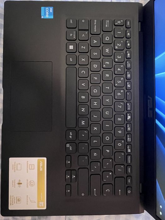 Asus VivoBook - preço negociável