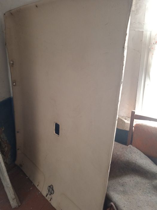 Продам твердий потолок на ВАЗ класику