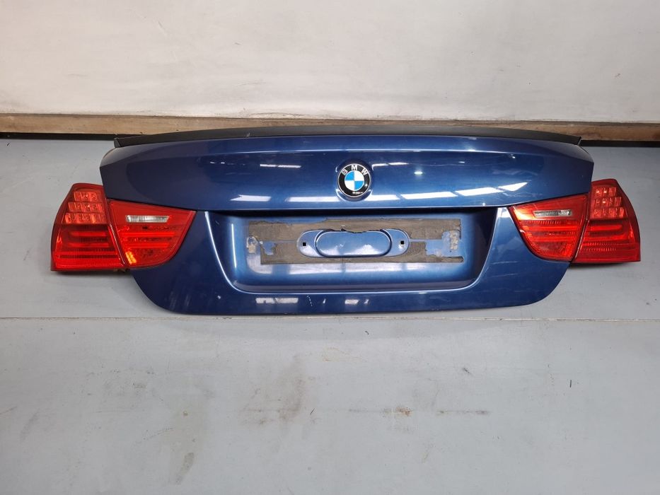 Mala com farolins led bmw e90 (Lci)