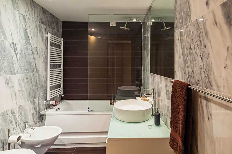 Exclusivo T3 Mobilado com Vista Rio (228m²) | 2 Suites | 3 Lugares de Garagem- Lisboa