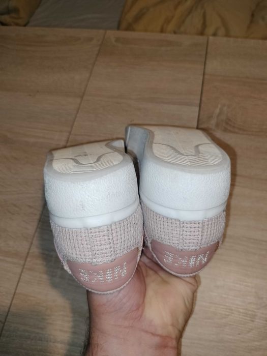 Buty sneakersy różowe Nike rozm. 40,5