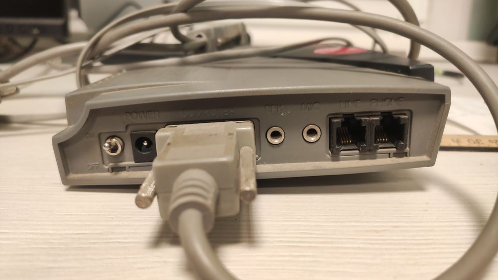 модем-маршрутизатор Zyxel O2 DSL Router Comfort + GVC SF-1156V/R21