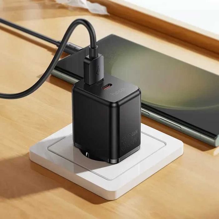 Мережевий зарядний пристрій Hoco   PD30W+QC3.0 + кабель Type-C+Type-C