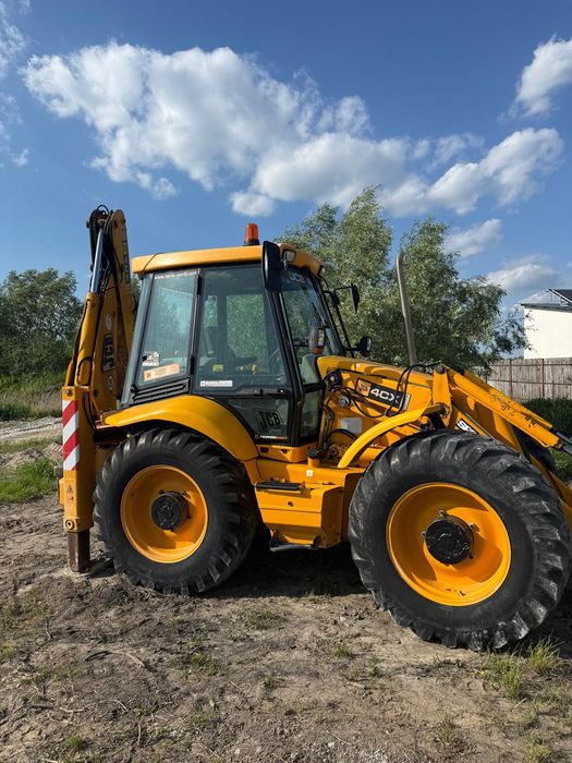 JCB 4CX powershift 2000 rok