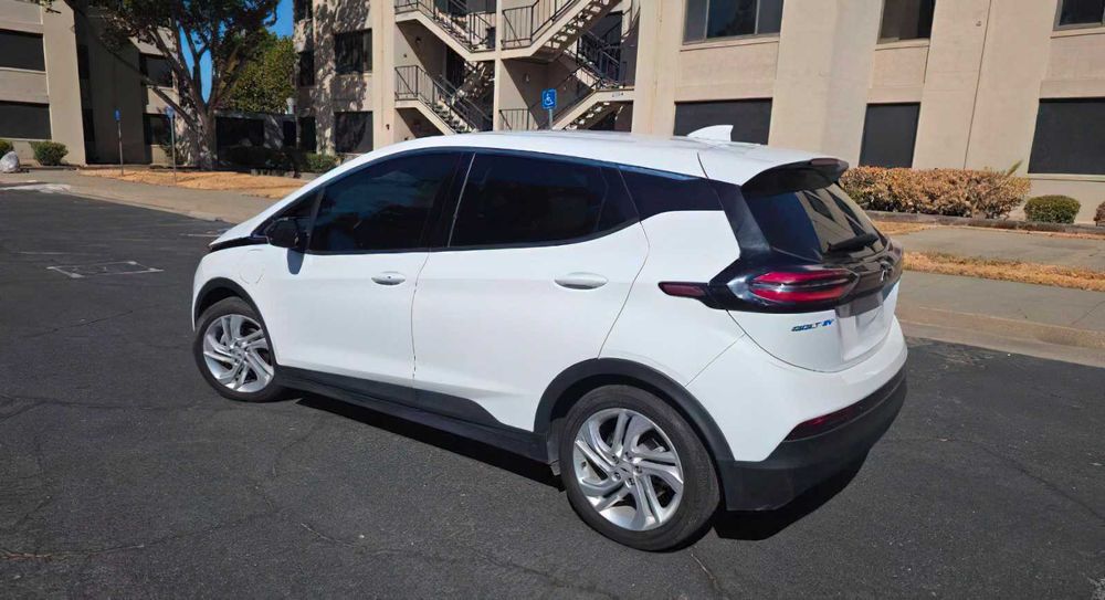 Chevrolet Bolt EV 1LT      2023