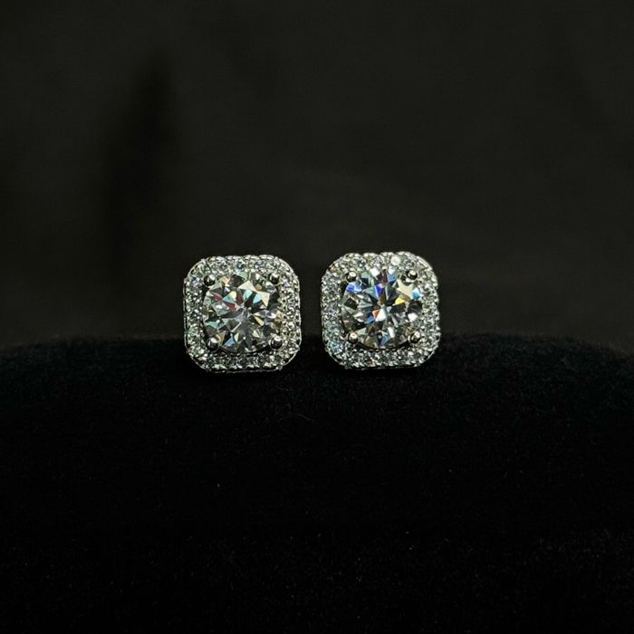 Сережки з муассанітами 1 та 2 ct