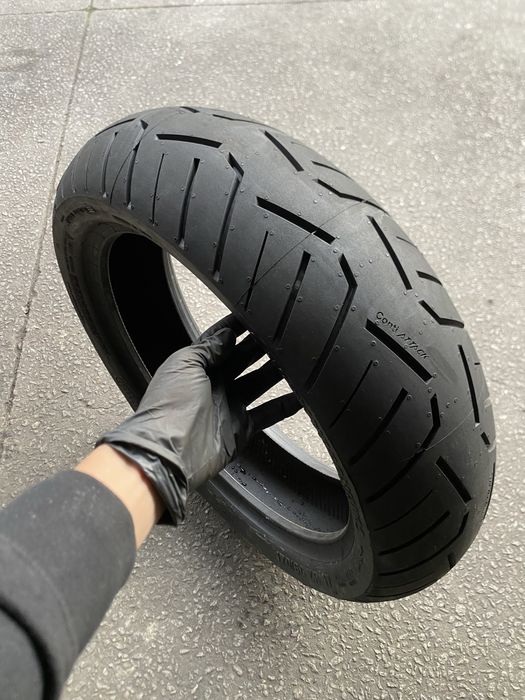 Pneu de mota 170/60/17 Continental ContiRoadAtack 3 (NOVO)