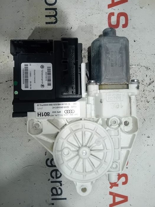 Motor Elevador Vidro Porta Frente Direito Audi A3 8P 8P0959 Original