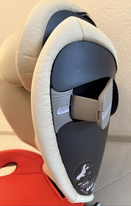 Автокрісло cybex solution s-fix 15-36 kg