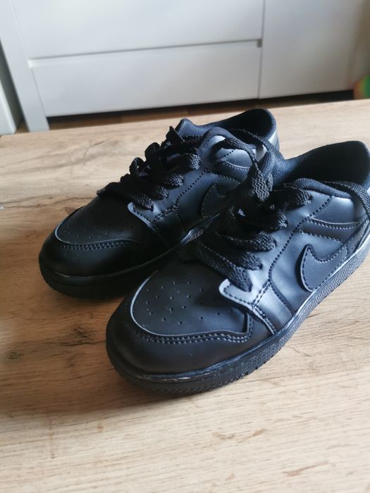 Nike Air Jordan rozmiar 33