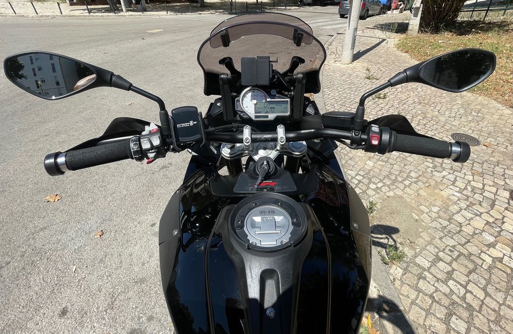 BMW S 1000 XR - Impecável