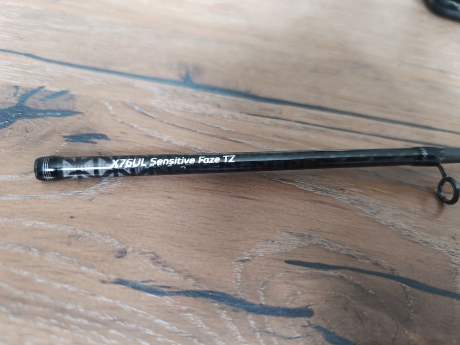 Вершинка Azura X Game X76UL Sensitive Faze TZ