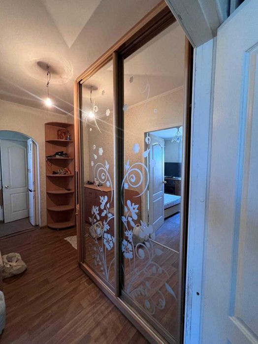 Продам 2 комнатную Глушко 17 Таирова сертификат ваучер