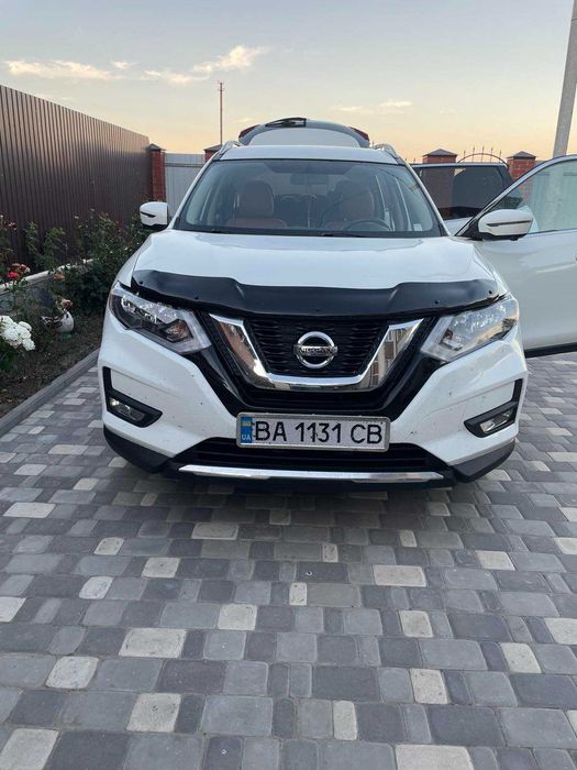 Продам Nissan Rogue