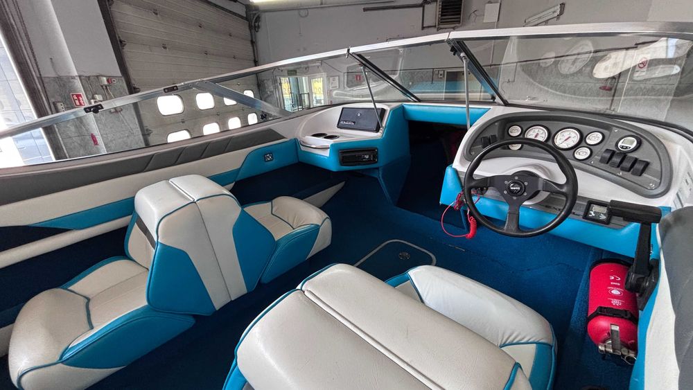 łódź motorowa Wellcraft Excel 18 SL z silnikiem Volvo Penta OSZCZĘDNE SPALANIE !!!