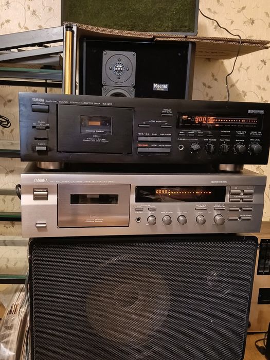 Кассетная дека YAMAHA KX670,KX393