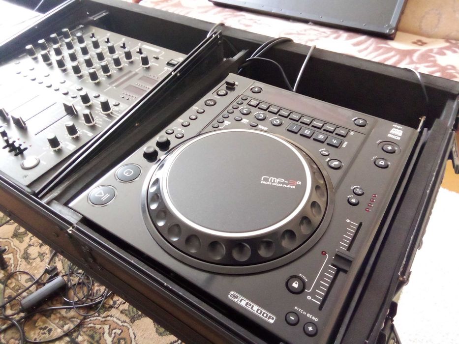 Odtwarzacze dla DJ'a . RELOOP RMP3 Alpha (Super stan . 100% sprawne)