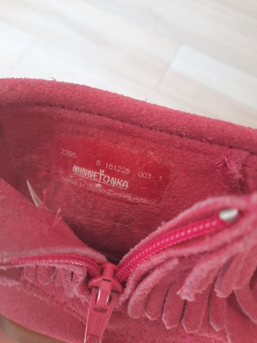 Buty dziecięce skórzane jesienne Minnetonka r25