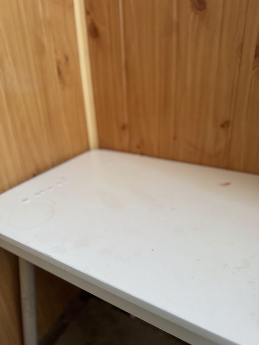 Диятчий столик, деревʼяний детский стол