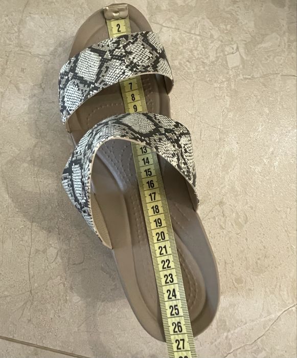 Босоніжки шльопанці Сrocs LiteRide на танкетці