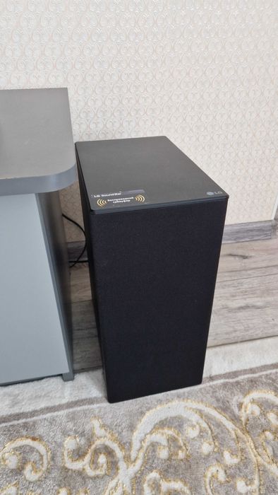 Саундбар LG SN5R