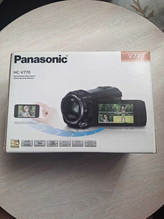 НОВА відеокамера Panasonic HC‑V770 нова, Full HD, HDR, Wi‑Fi, 20x optical zoom + сумка