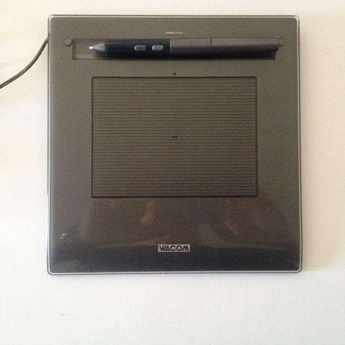 Digital Drawing Tablet and Stylus – WACOM Volito 264297935866881122