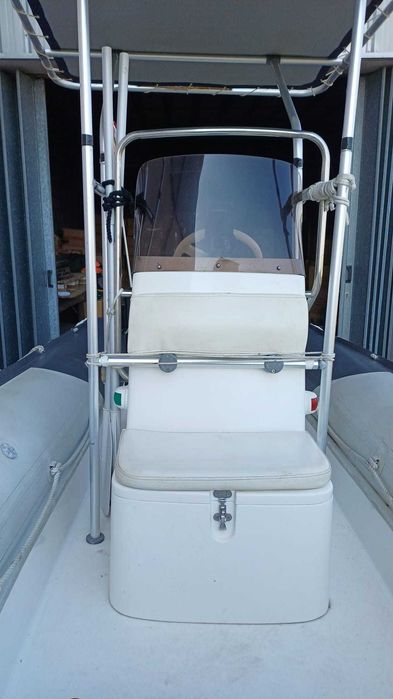 Semi rigido Goldenship AURA 520