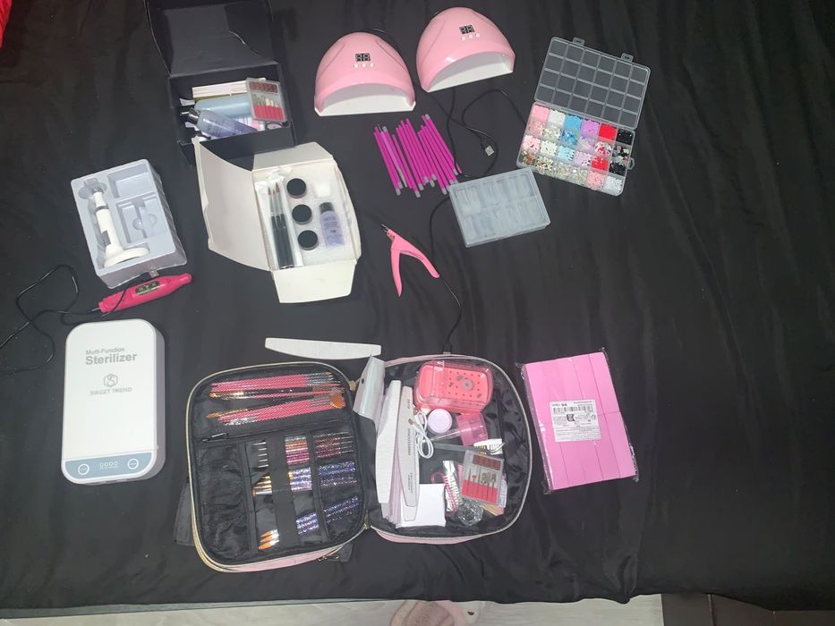 Kit completo para unhas – praticamente novo