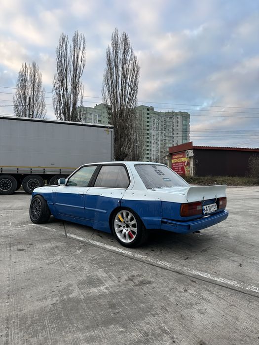 BMW E30 SR20 DET Drift