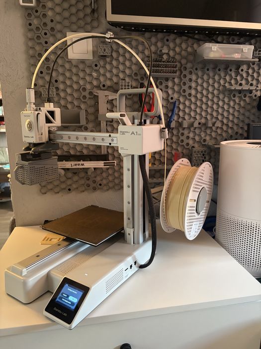 Bambulab A1 mini 700h