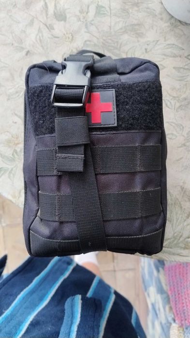 Аптечка військова