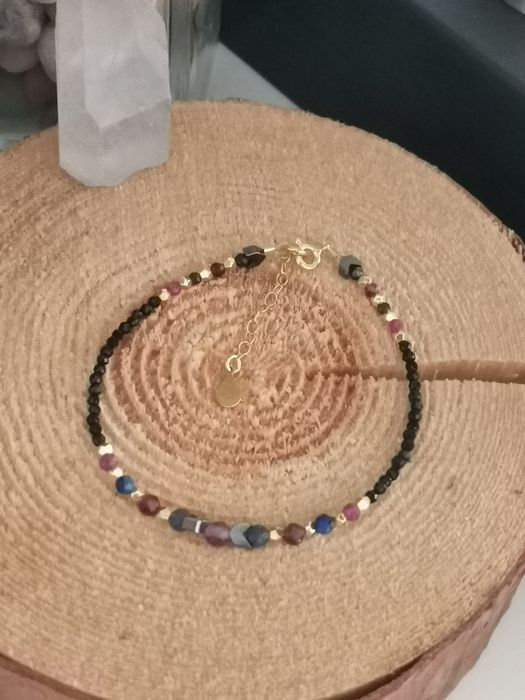 Bransoletka znak zodiaku Wodnik ametyst szafir rubin granat regulacja