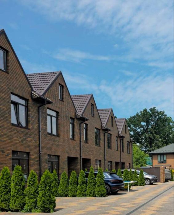 Таунхаус  Ірпінь парк Незнайка Свій двір