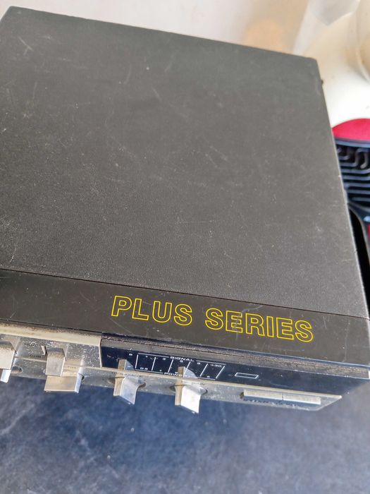 Vendo radio CB intek 49 plus