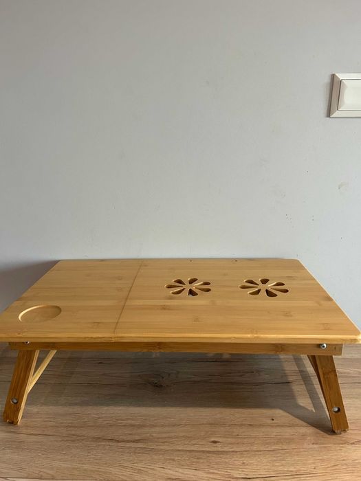 Stolik pod laptopa, śniadaniowy drewniany