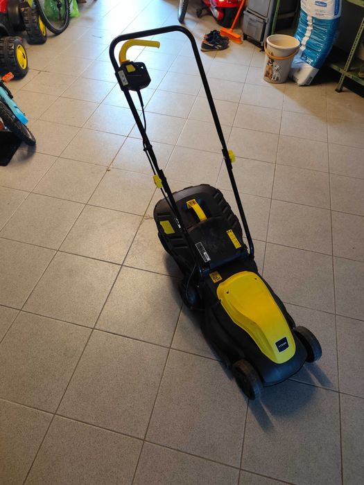 Cortador de relva elétrico