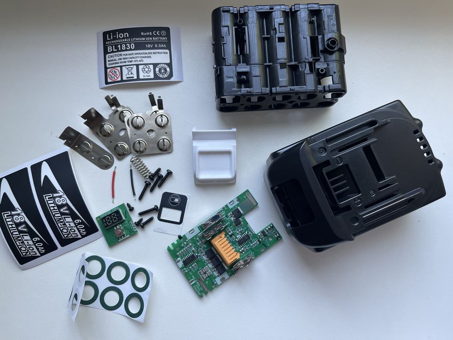 Корпус для сборки акб макита 18650 и 21700