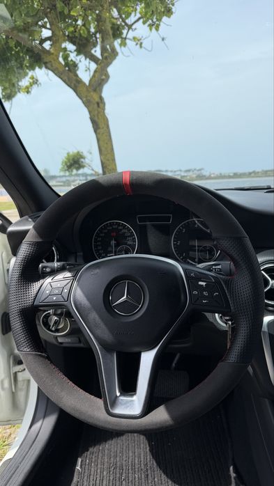 Estofo de volante + serviço