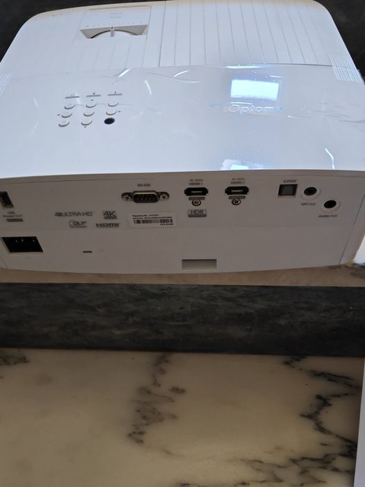 Projector Optoma UHD 35 4K ultra hd nativo, garantia e fatura