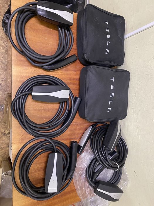 Зарядка Тесла Tesla gen2 gen3 gen1 USA 16-32a Nacs оригінал Гарантія