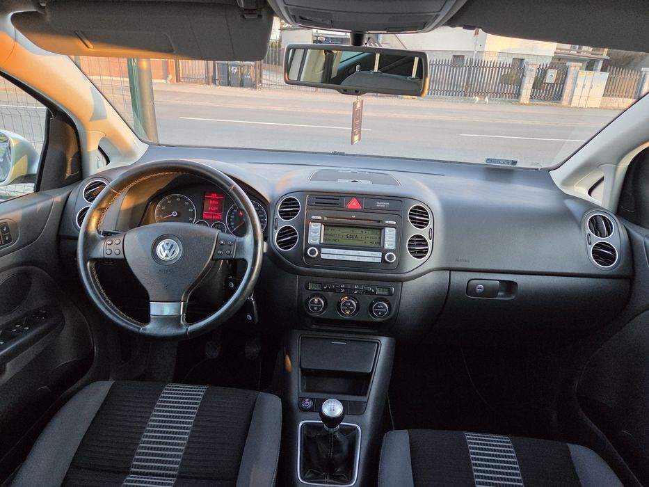 VW Golf Plus 1.6 MPI 2008 Rok Plus LPG mały przebieg