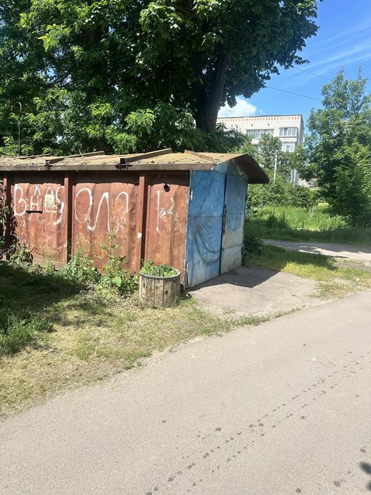 Продам металевий гараж